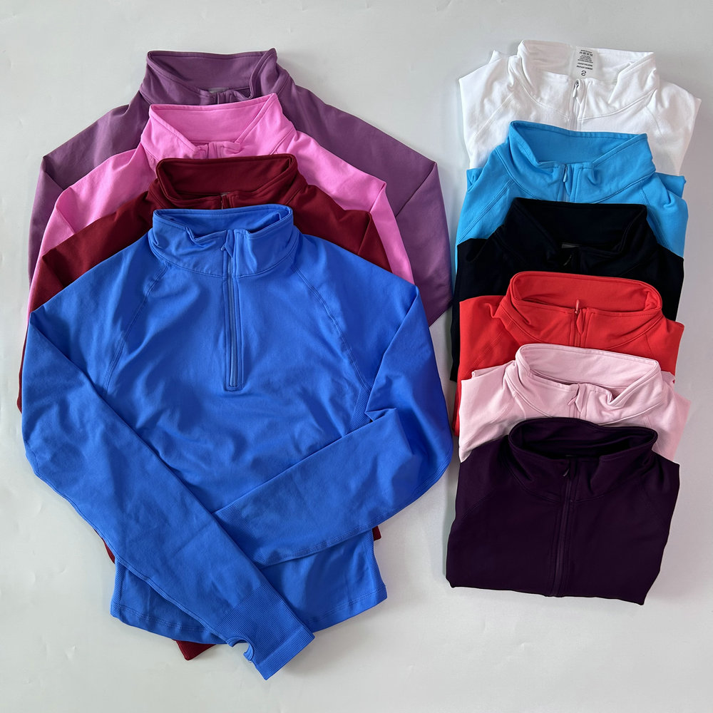 No Logo Yoga Jacket With Half  - đánh giá và giá Fitness & Nutrition Lab Zapopan